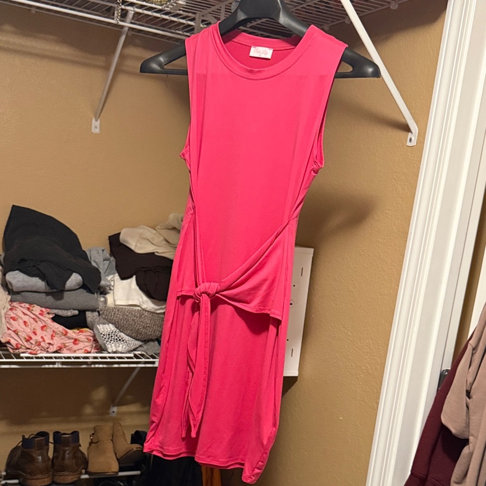Pink Lily Sleeveless Dress